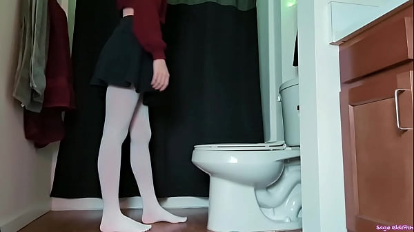 College Girl Raven Peeing [Voyeur] Sage Eldritch